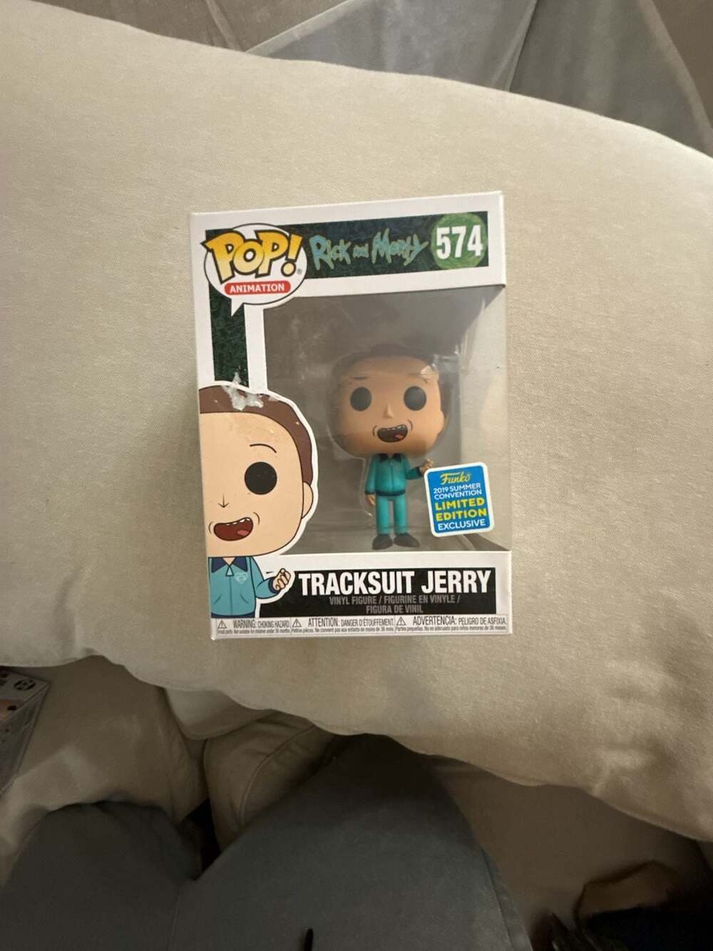 Funko Pop Tracksuit Jerry 574 Rick and Morty